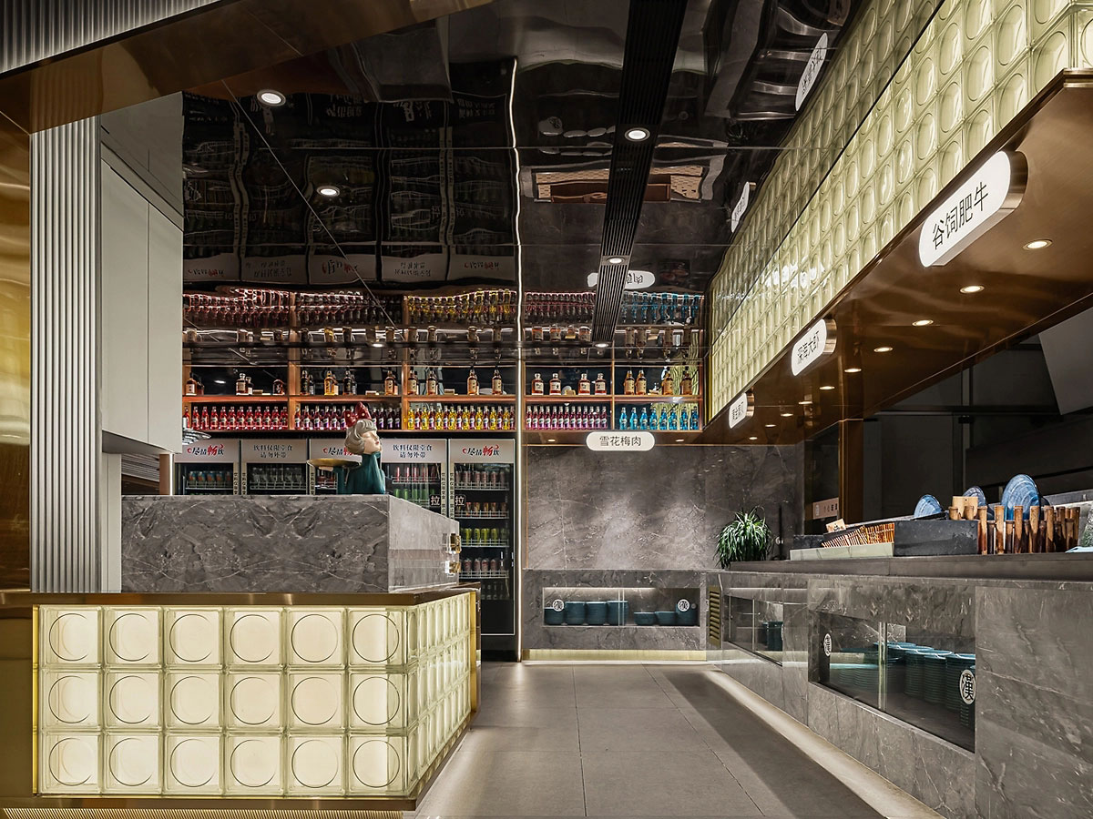 381平米鄭州自助餐廳設(shè)計裝修效果圖